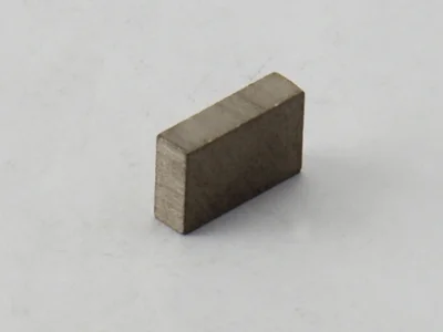 サマコバ磁石(SS28)、角型、11.3x3x7(mm)、7mm方向