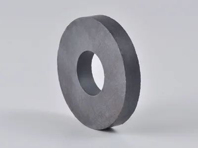 フェライト磁石、リング型、Φ30xΦ12x5(mm)、高さ方向