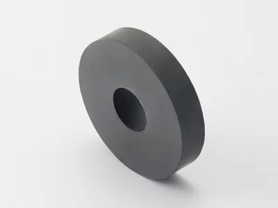 フェライト磁石、リング型、Φ50xΦ16x10(mm)、高さ方向