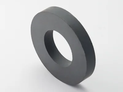 フェライト磁石、リング型、Φ120xΦ60x20(mm)、高さ方向
