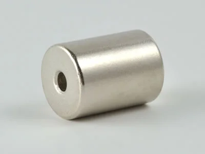 サマコバ磁石(SS28H)、リング型、Φ12xΦ3x16(mm)、Niメッキ、高さ方向