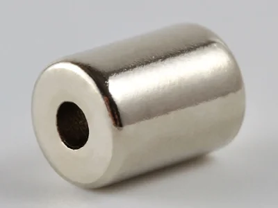 ネオジム磁石(N50)、リング型、Φ6xΦ2x8(mm)、高さ方向