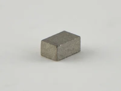 サマコバ磁石(SS32)、角型、2.2x1.4x1(mm)、1mm方向