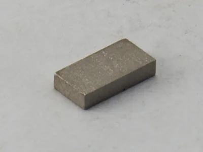 サマコバ磁石(SS28)、角型、10x5x2(mm)、2mm方向