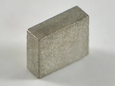 サマコバ磁石(SS28)、角型、6x2x5(mm)、5mm方向