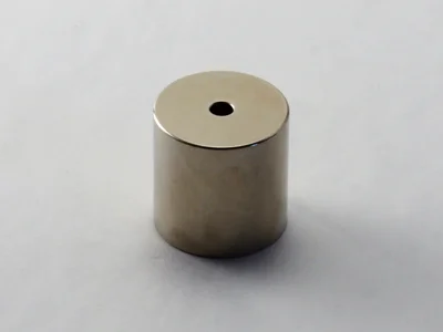 ネオジム磁石(N40)、リング型、Φ30xΦ5x30(mm)、径方向