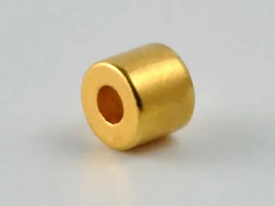 ネオジム磁石(N48)、リング型、Φ2.5xΦ1x2(mm)、金メッキ、高さ方向