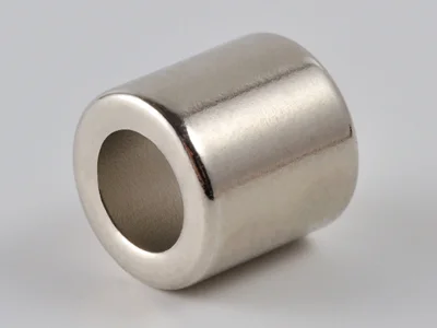 ネオジム磁石(N35)、リング型、Φ10xΦ6x10(mm)、高さ方向
