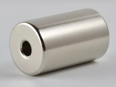 ネオジム磁石(N40)、リング型、Φ15xΦ4x25(mm)、径方向
