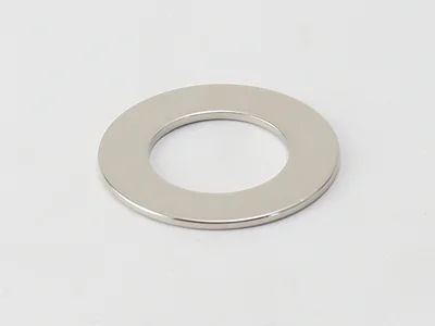 ネオジム磁石(N35H)、リング型、Φ26.9xΦ15.5x1.2(mm)、高さ方向