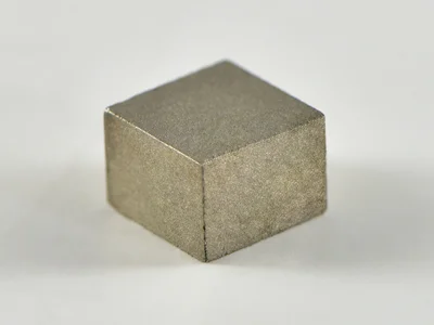 サマコバ磁石(SS28)、角型、7x7x5(mm)、5mm方向