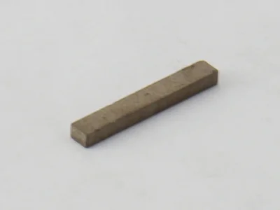 サマコバ磁石(SS28)、角型、16x2.3x1.5(mm)、1.5mm方向